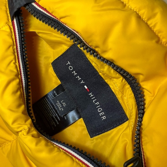 Tommy Hilfiger reversible down vest Men’s Size Large - Picture 3 of 9
